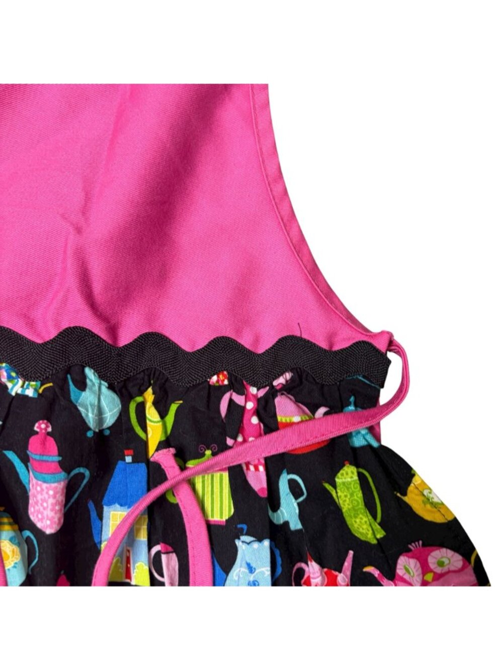 Hobby Lobby Child's Apron Teapot Graphic Print Pink One Size - Picture 2 of 4